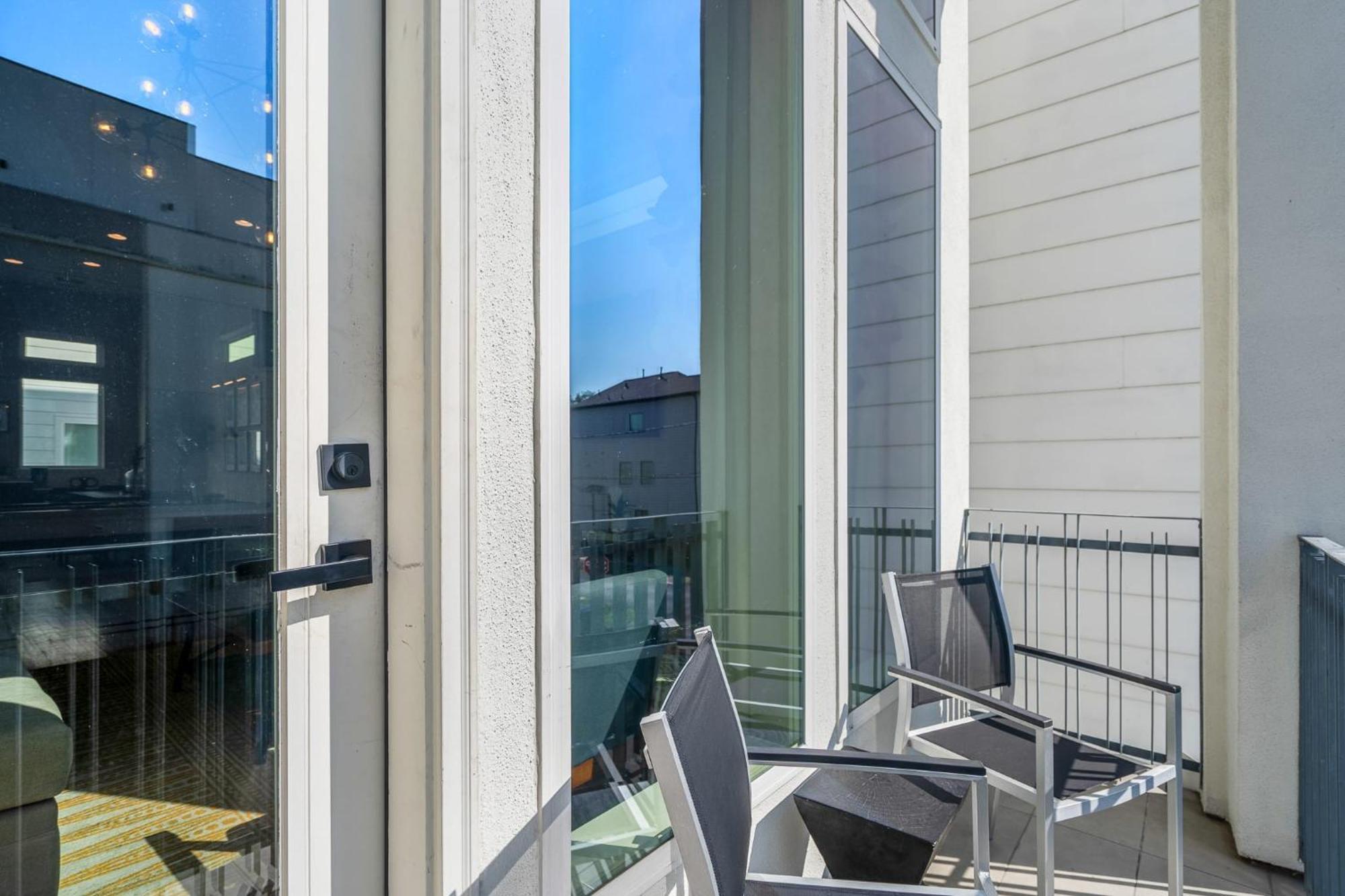 Luxury Downtown Getaway With Breathtaking Views Villa Houston Exterior foto