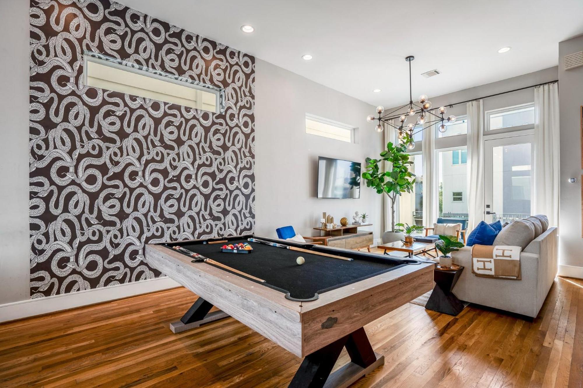 Luxury Downtown Getaway With Breathtaking Views Villa Houston Exterior foto